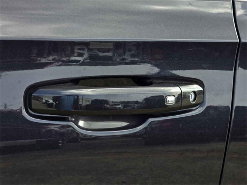 Used 2022 Chevrolet Suburban LT SUV