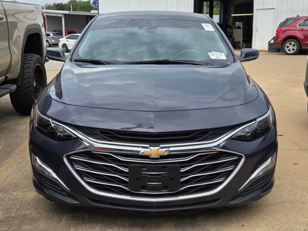 Used 2025 Chevrolet Malibu LS Sedan