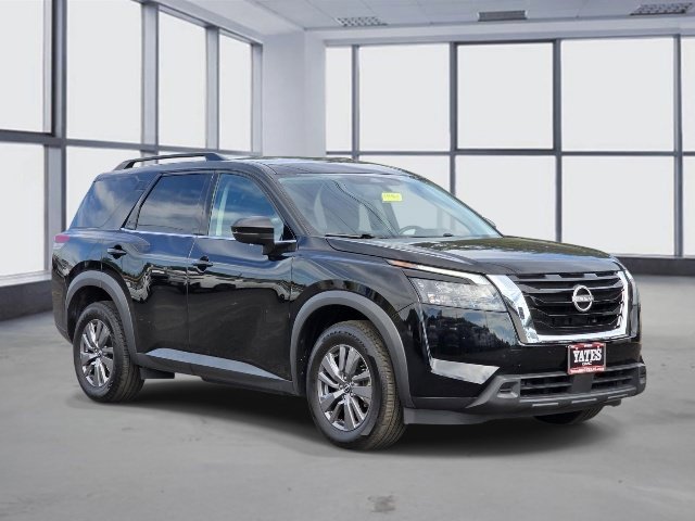 Used 2024 Nissan Pathfinder SV SUV