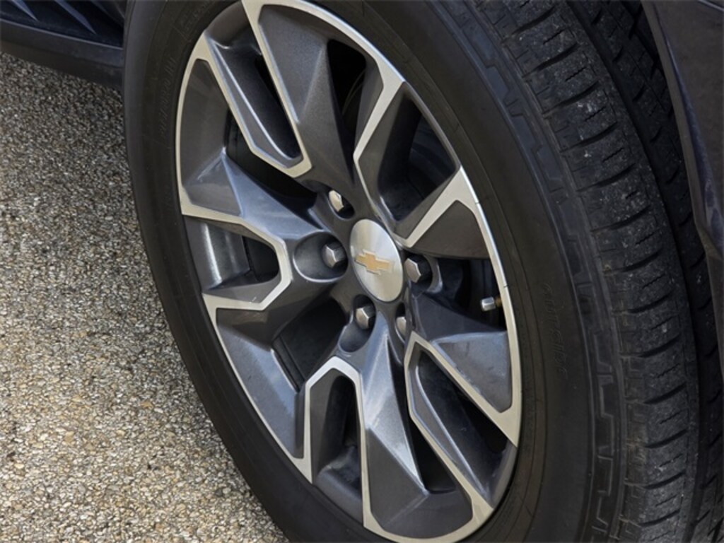 Used 2022 Chevrolet Suburban LT SUV