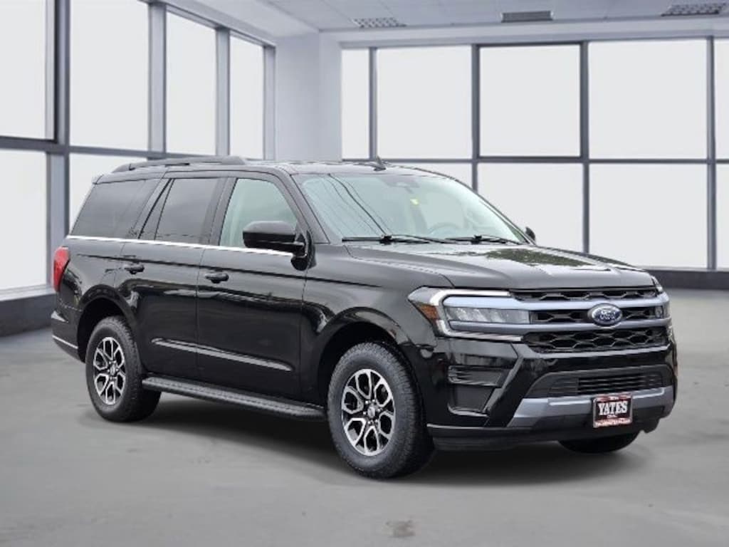 Used 2024 Ford Expedition XLT SUV