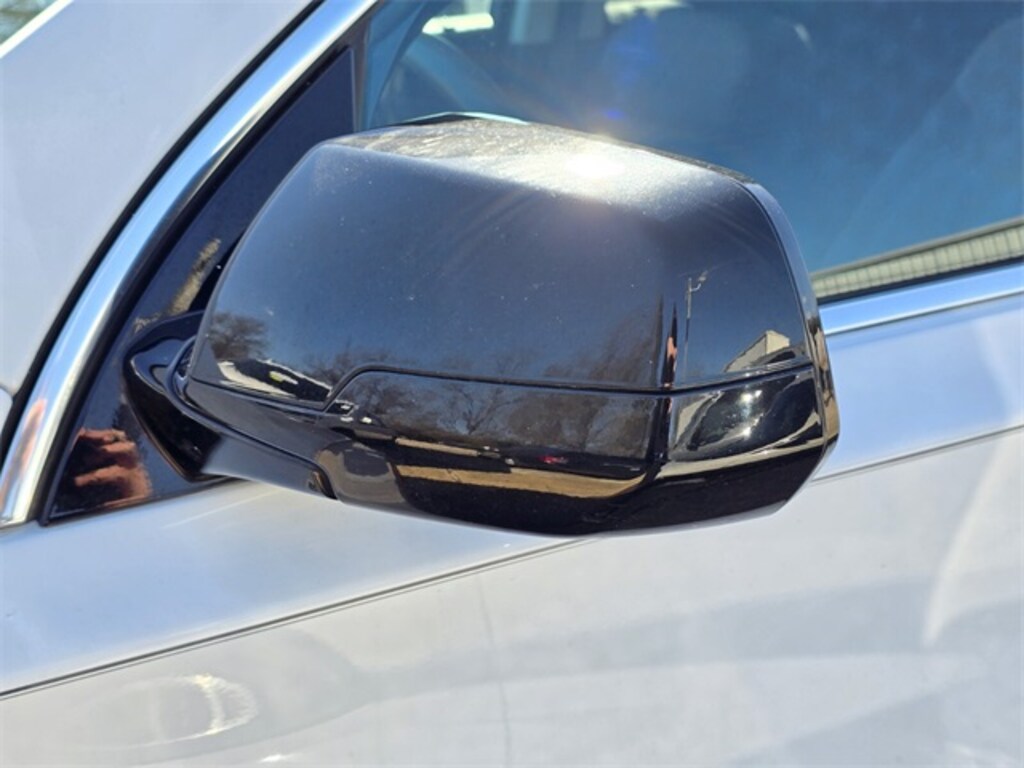 Used 2020 Chevrolet Traverse LS SUV