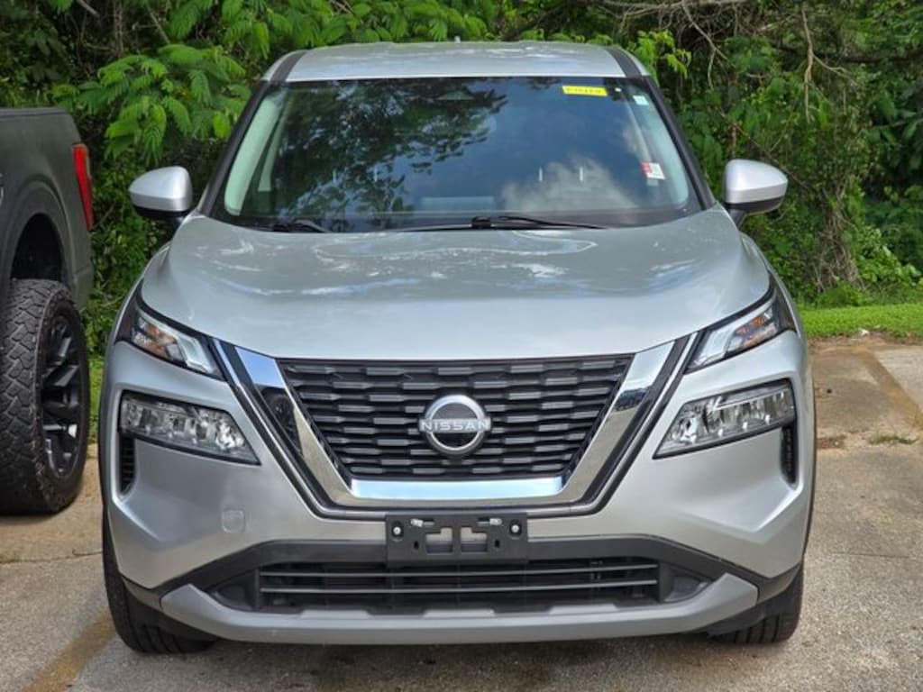 Used 2023 Nissan Rogue SV SUV