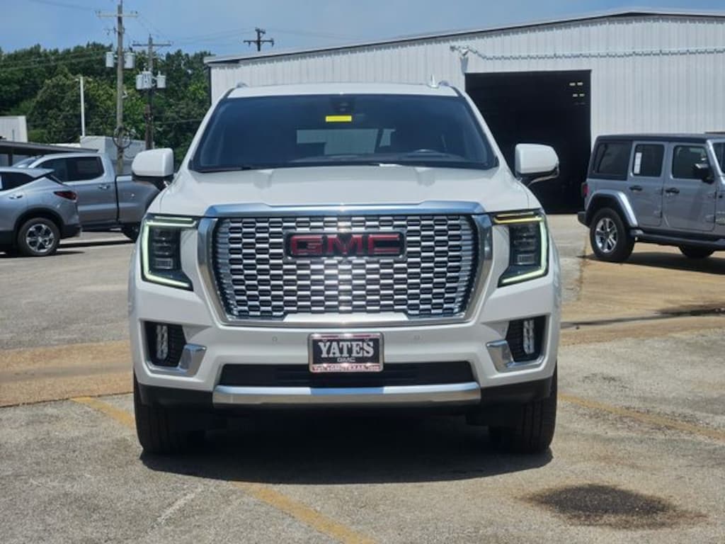 Used 2021 GMC Yukon XL Denali SUV