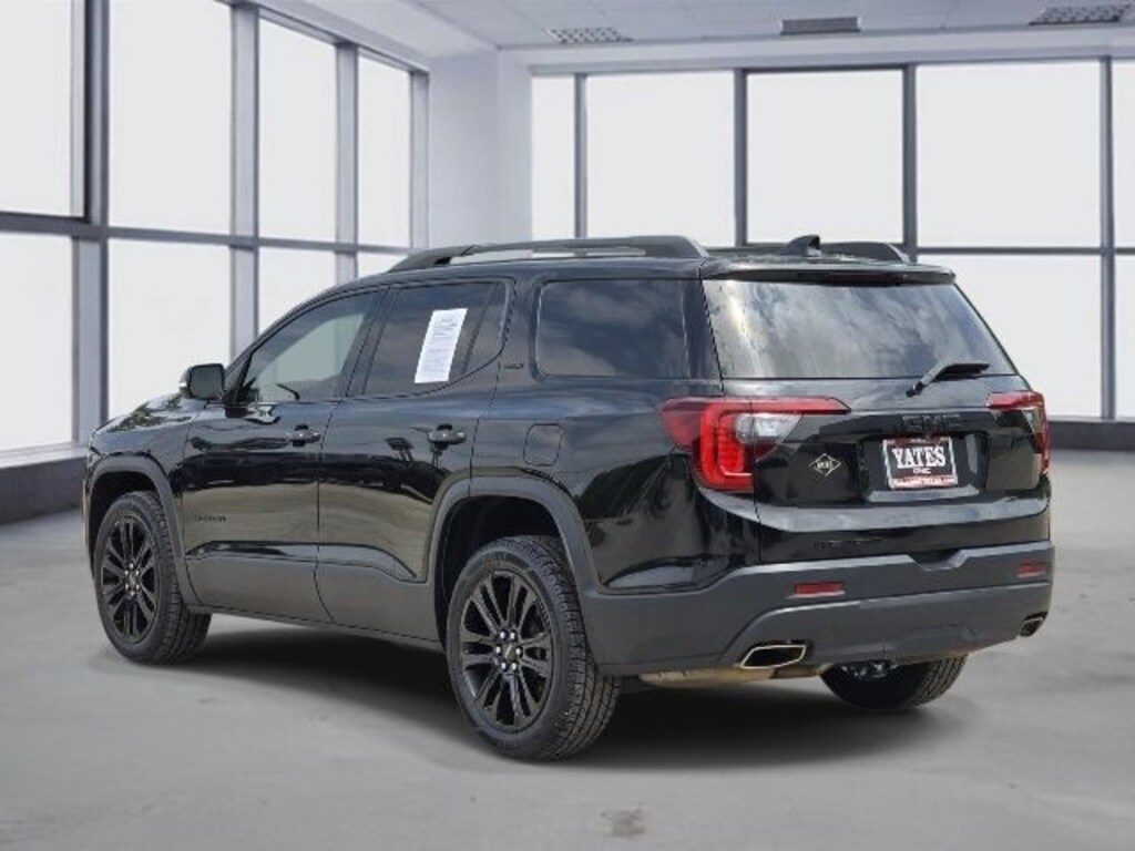 Used 2023 GMC Acadia SLT SUV