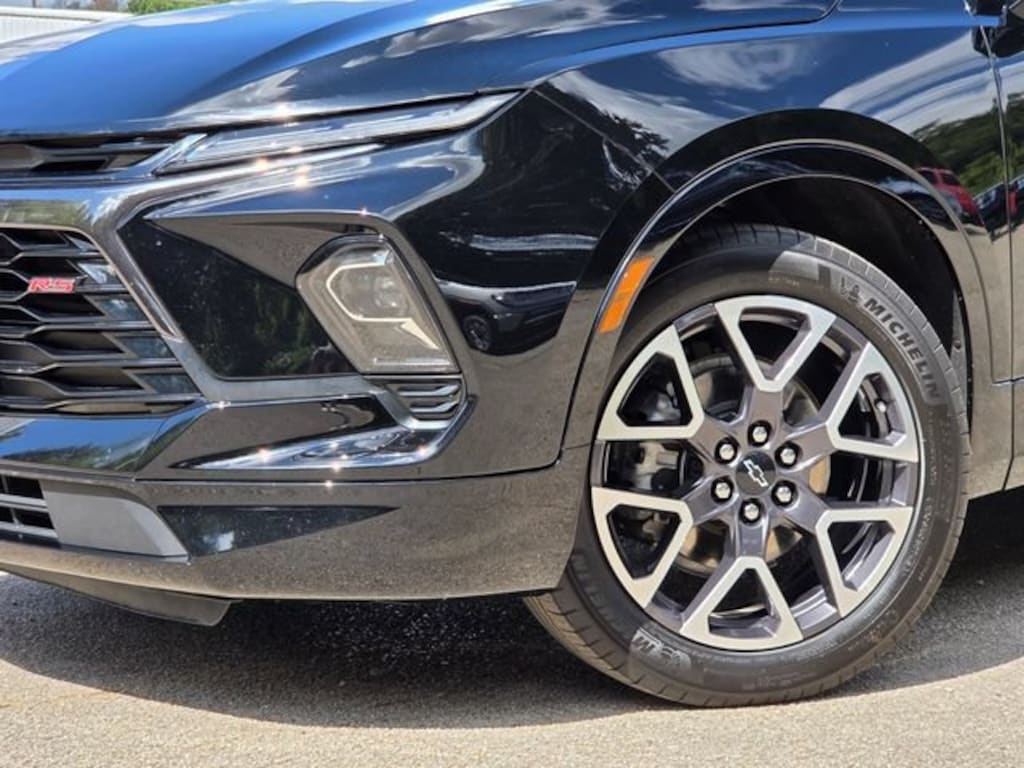 Used 2025 Chevrolet Blazer RS SUV