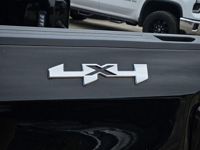 2025 GMC Sierra 1500 SLE - Photo 9