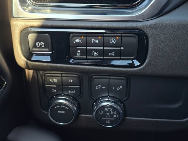 2026 GMC Yukon XL Elevation - Photo 27