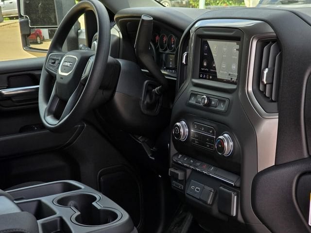 2026 GMC Sierra 2500HD Pro - Photo 11