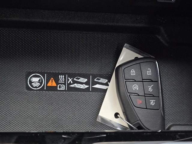 2026 GMC Yukon Elevation - Photo 33