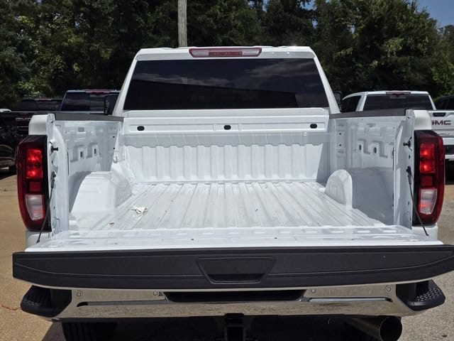 2026 GMC Sierra 2500HD Pro - Photo 9
