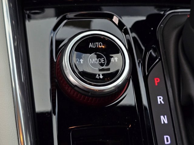 2026 GMC Canyon AT4X - Photo 26