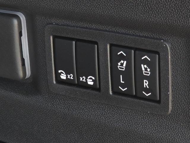 2026 GMC Yukon Elevation - Photo 11