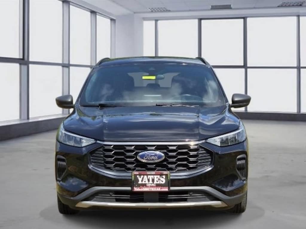 Used 2025 Ford Escape ST-Line
