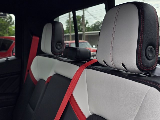 2026 GMC Canyon AT4X - Photo 23