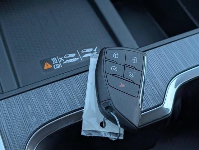 2026 GMC Acadia Elevation - Photo 29