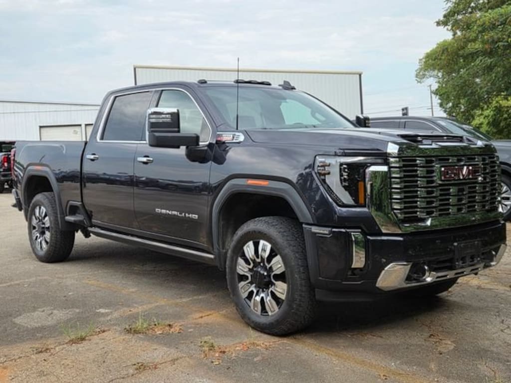 Used 2024 GMC Sierra 2500 HD Denali Truck