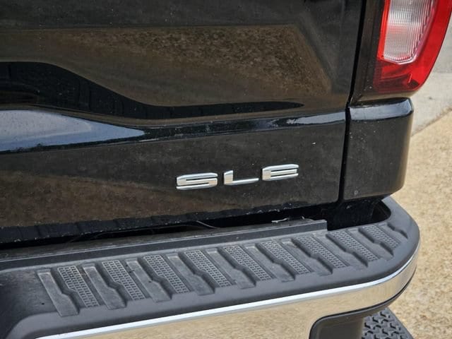 2025 GMC Sierra 1500 SLE - Photo 11