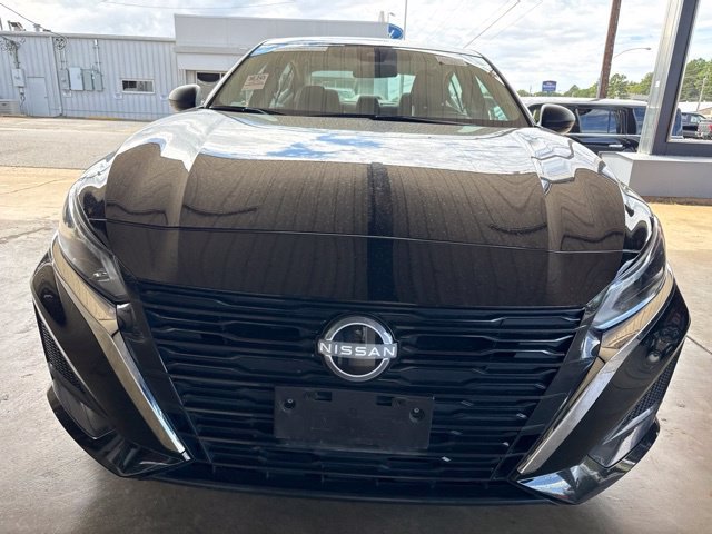 Used 2025 Nissan Altima SV