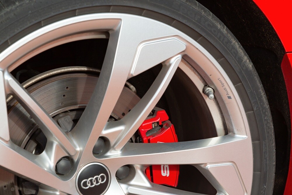 Audi Service near Devon PA Audi Devon