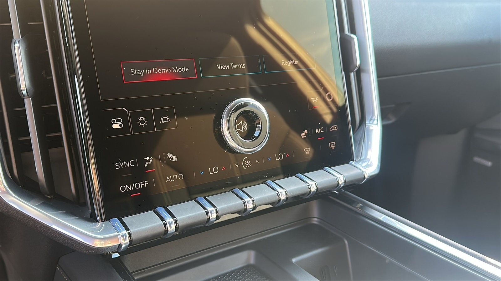 2026 GMC Acadia Elevation - Photo 12