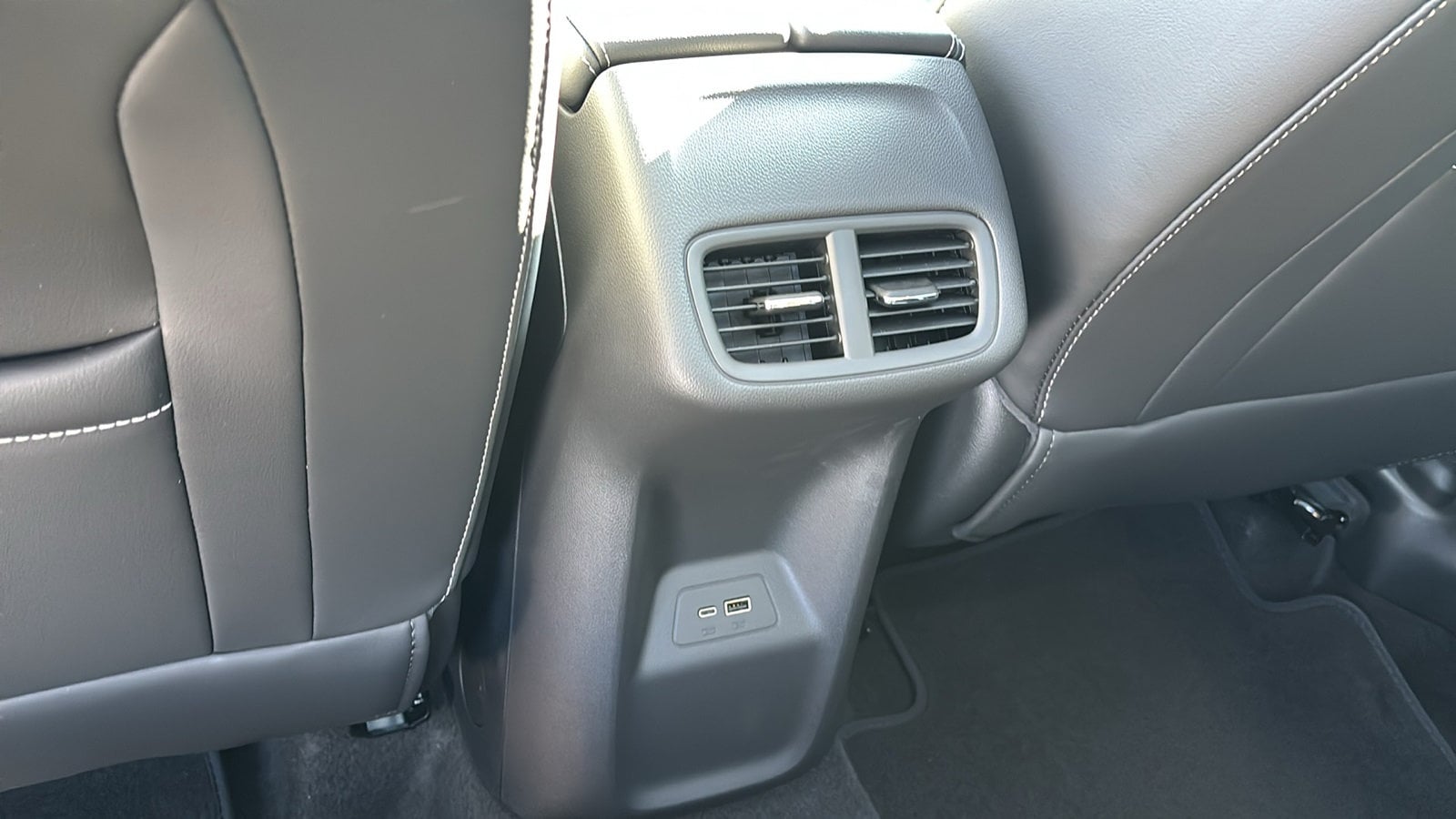 2026 Buick Envision Sport Touring - Photo 25