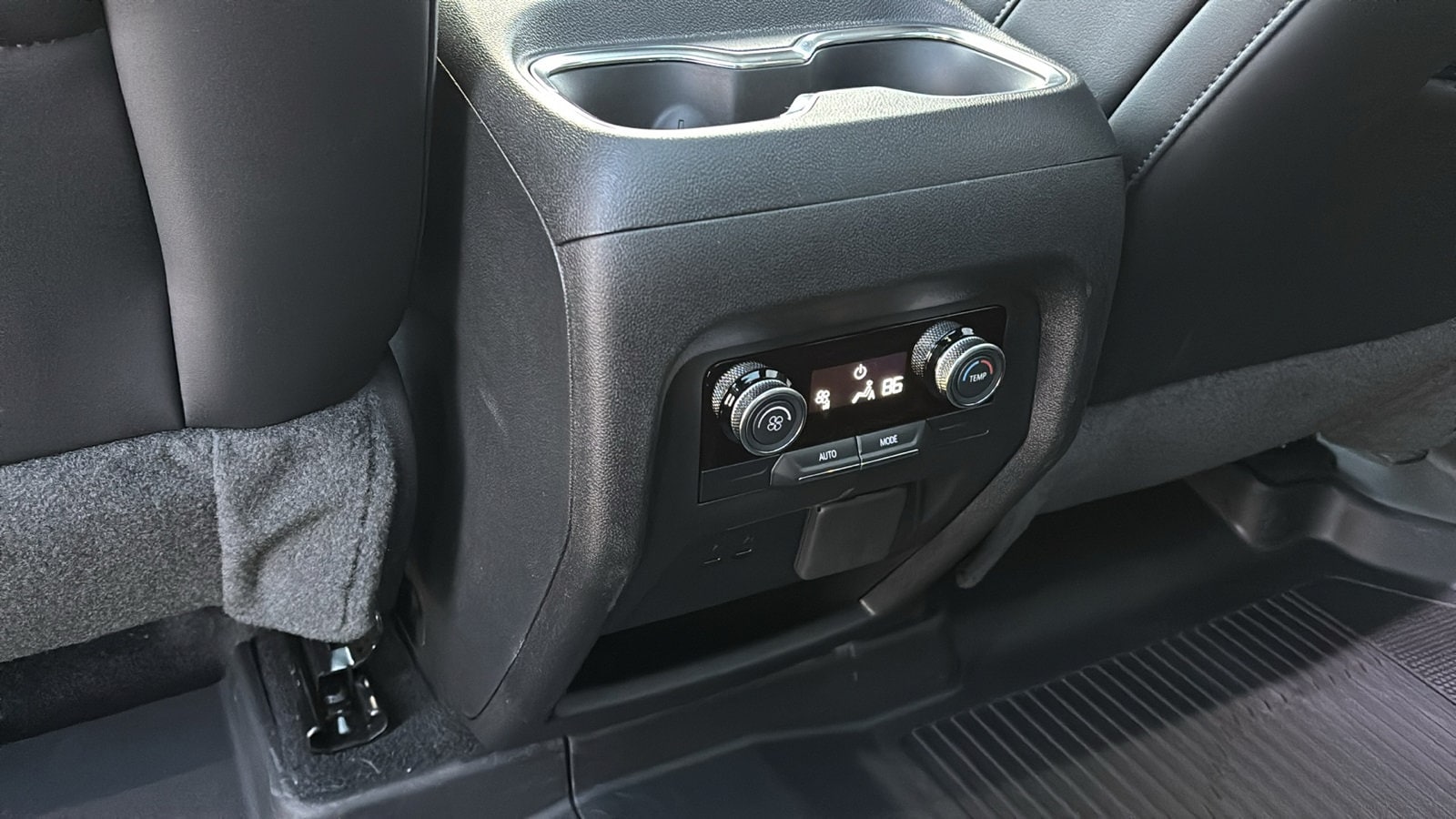 2026 Buick Enclave Sport Touring - Photo 24