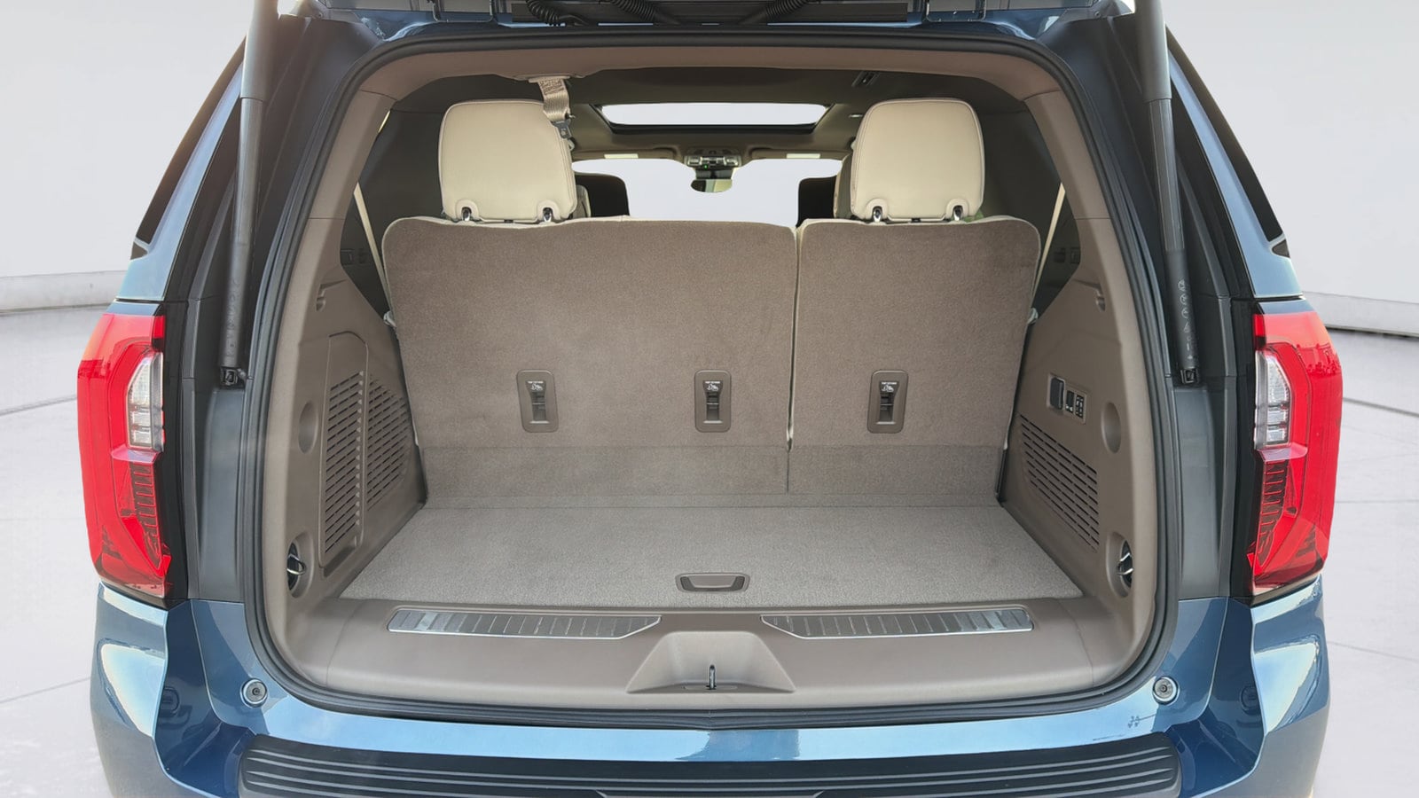 2026 GMC Yukon Denali - Photo 28