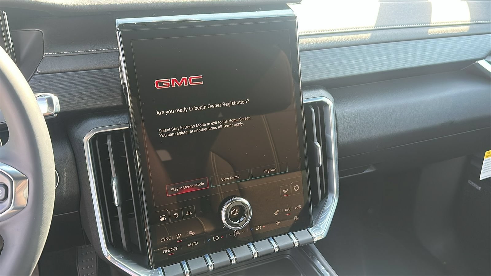 2026 GMC Acadia Elevation - Photo 11