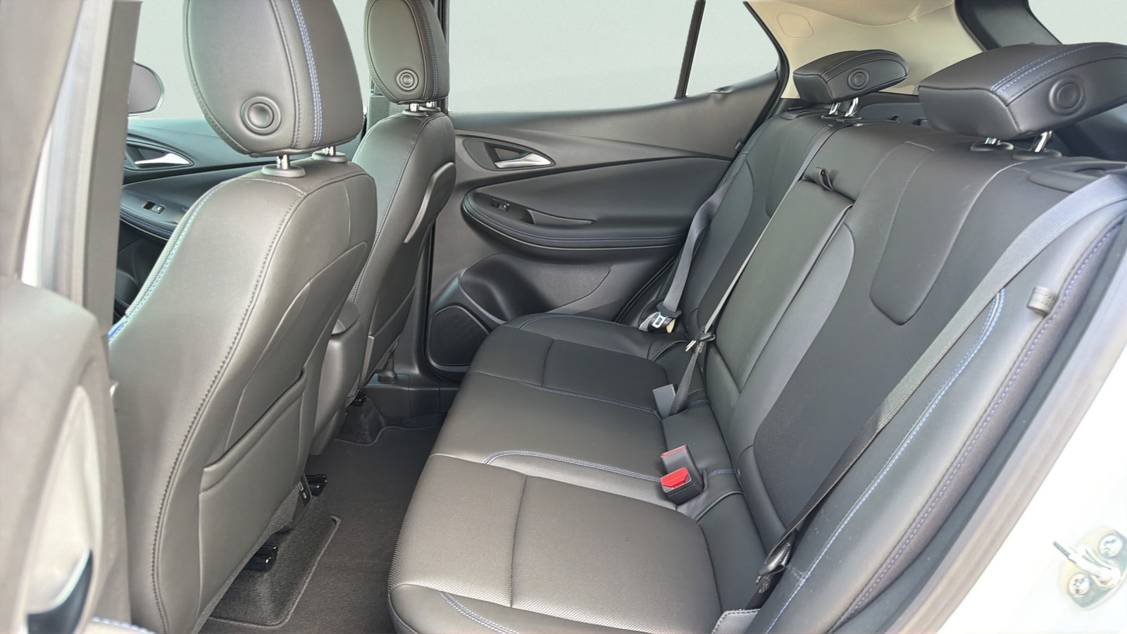 2026 Buick Encore GX Sport Touring - Photo 23