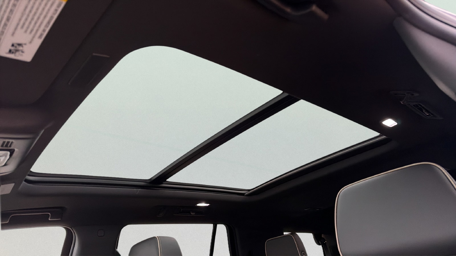 2026 GMC Yukon Elevation - Photo 10