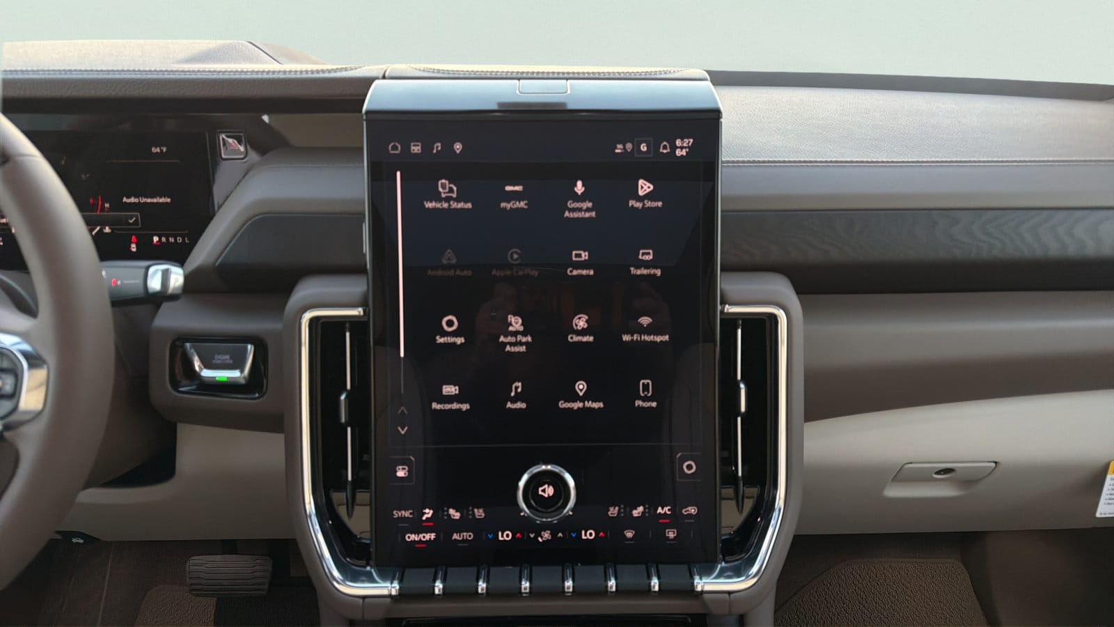 2026 GMC Yukon Denali - Photo 14