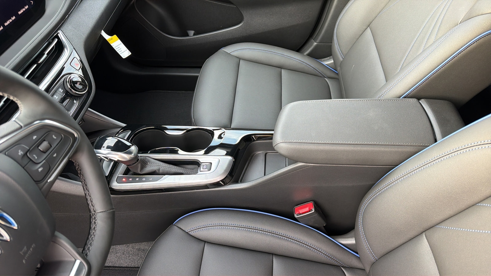 2026 Buick Envista Sport Touring - Photo 21