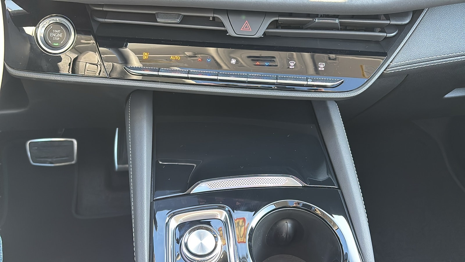2026 Buick Envision Sport Touring - Photo 16