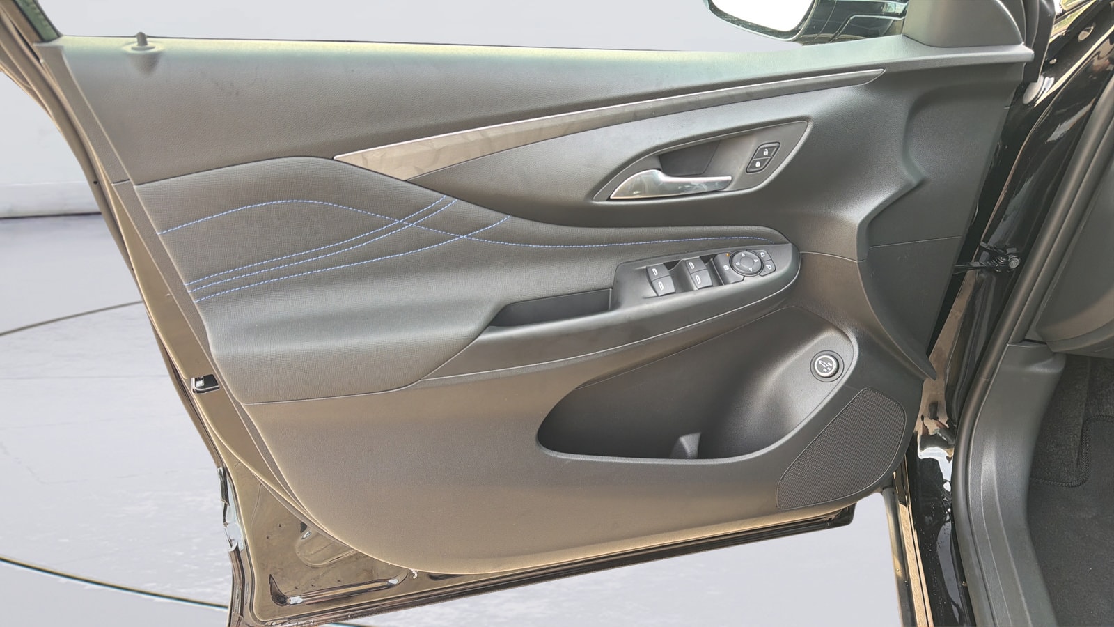 2026 Buick Envista Sport Touring - Photo 22