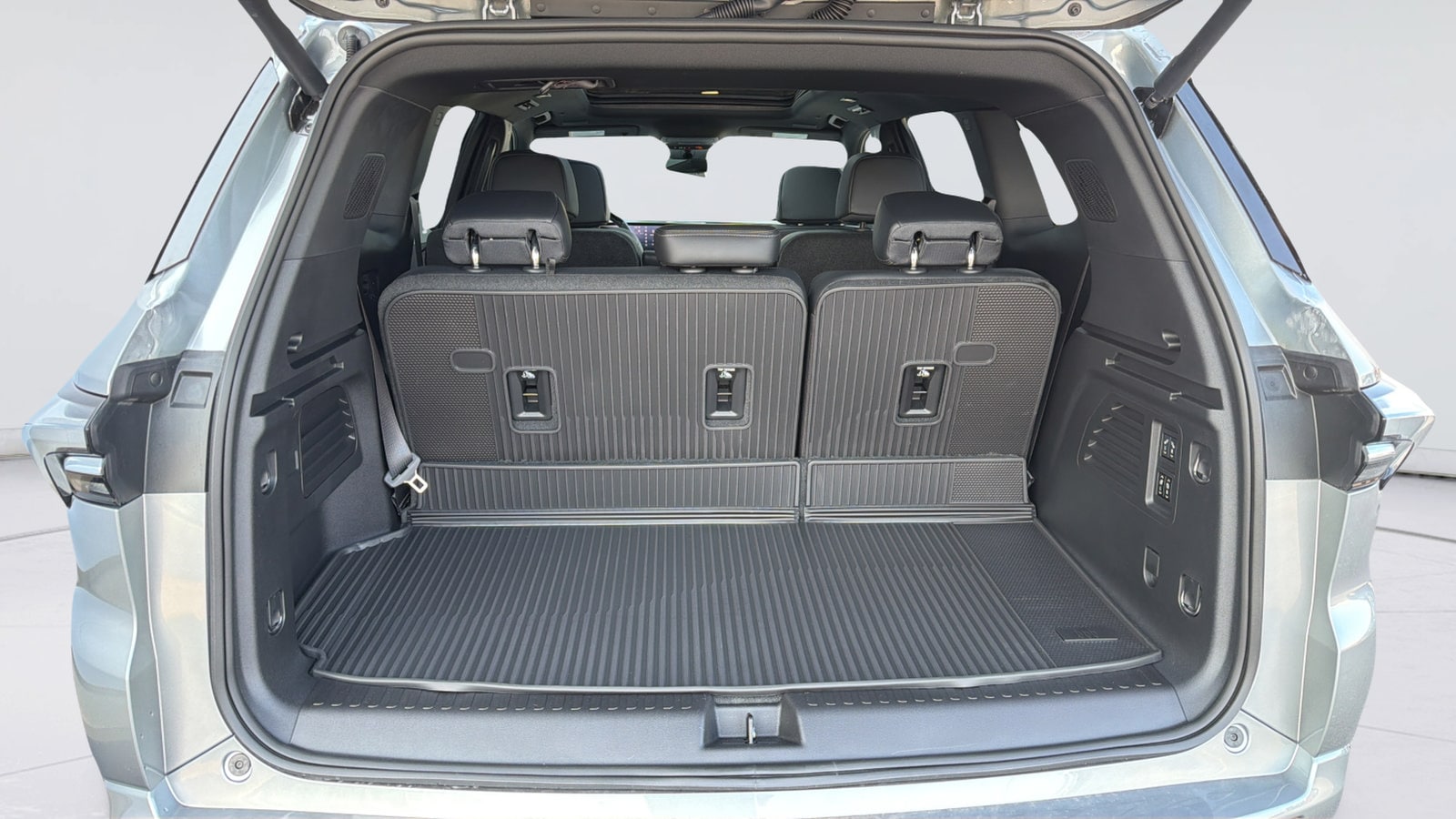 2026 Buick Enclave Avenir - Photo 28