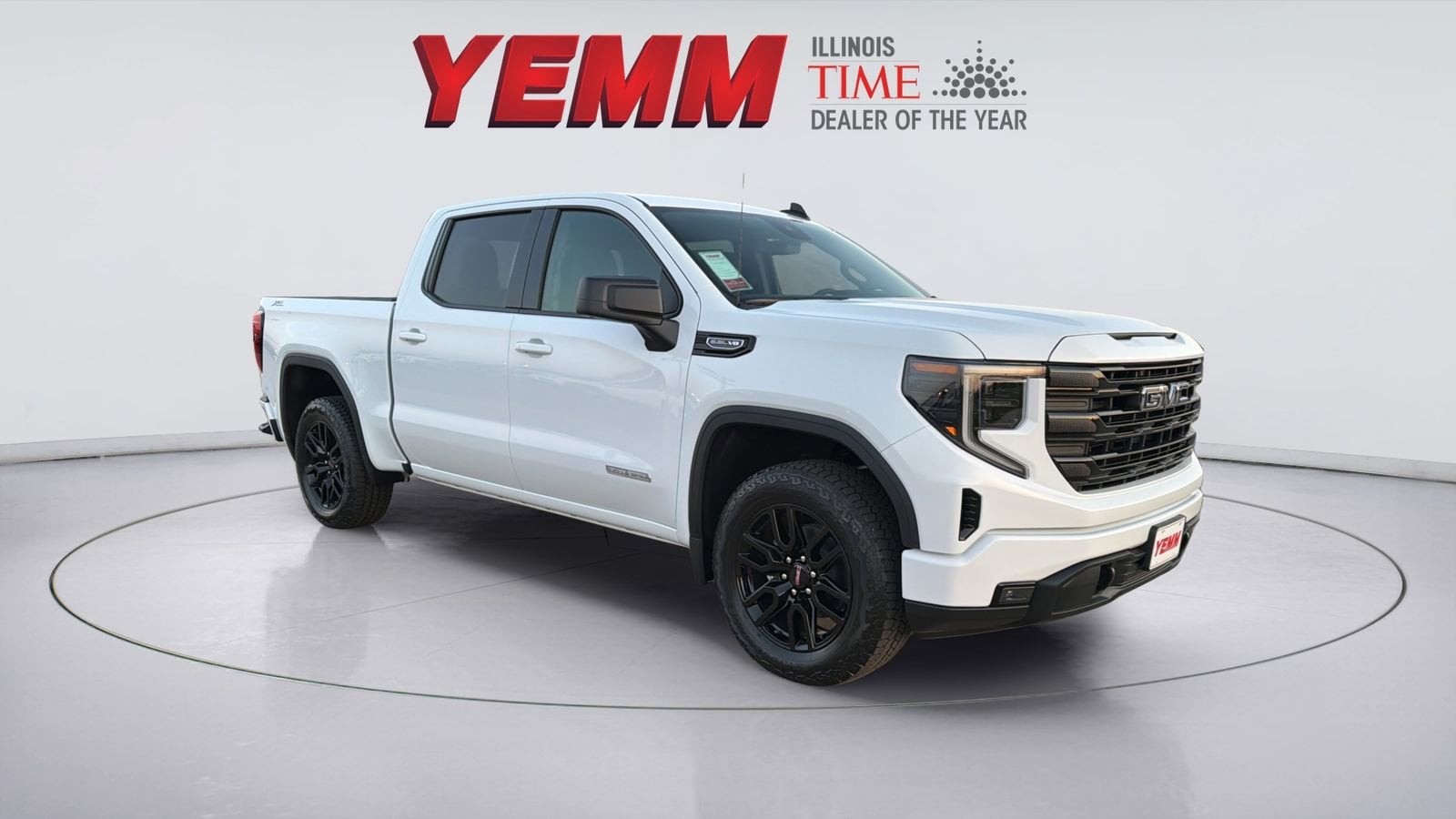 2026 GMC Sierra 4WD Crew Cab Short Box Elevation's photo