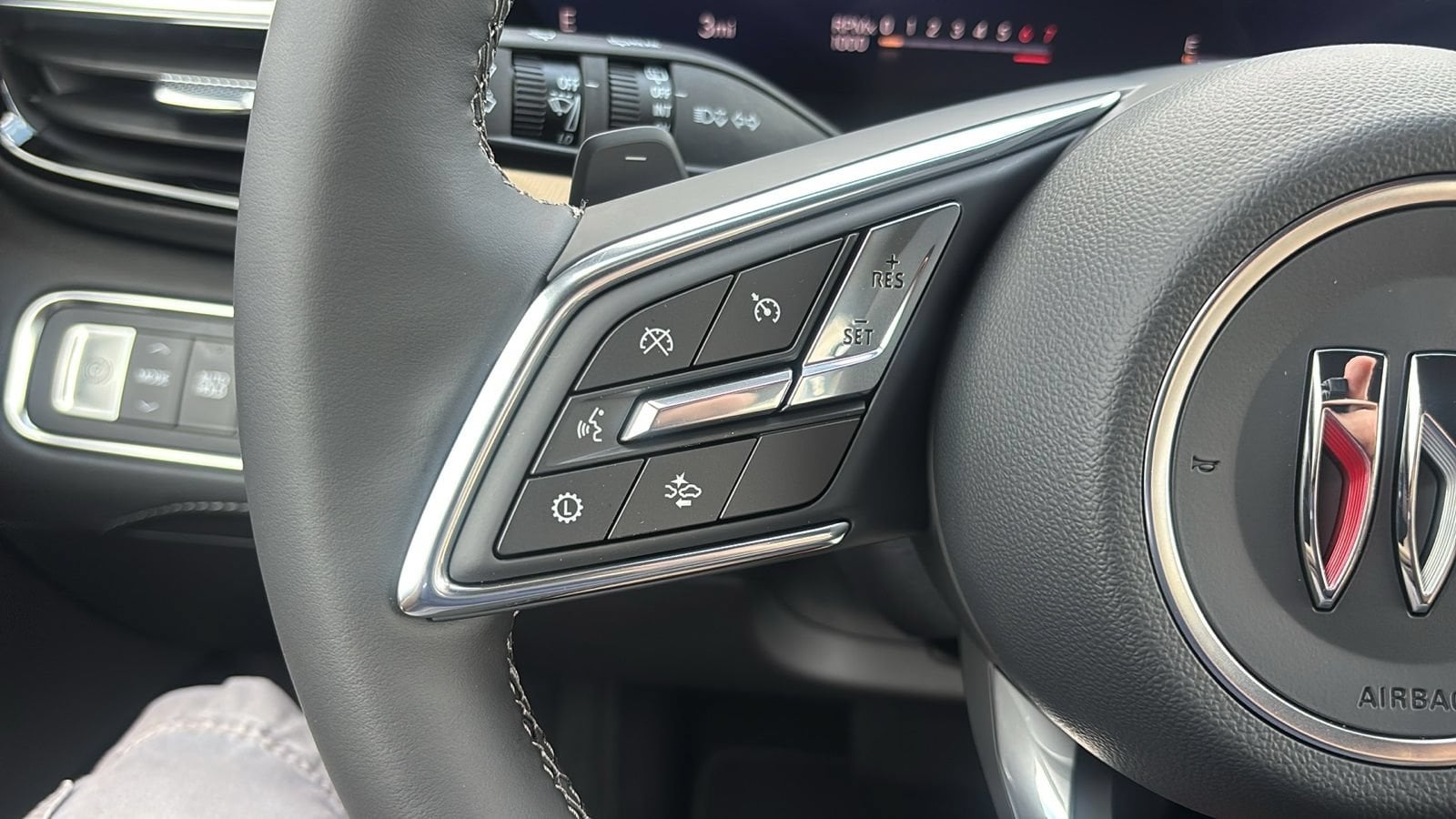 2026 Buick Enclave Preferred - Photo 13