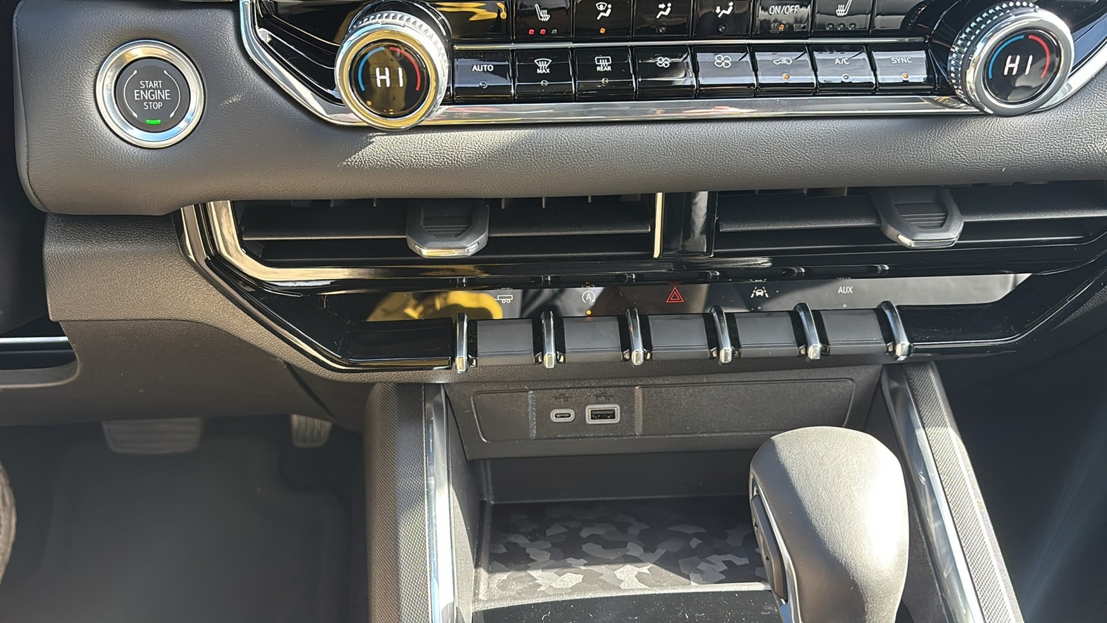 2026 GMC Canyon Elevation - Photo 14