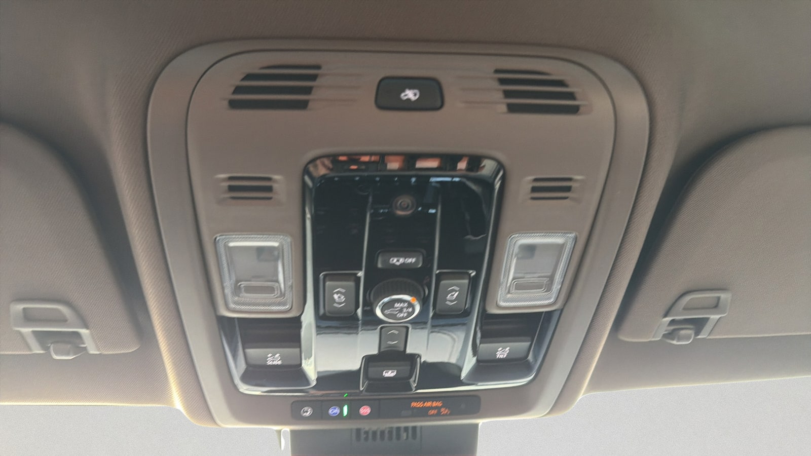 2026 GMC Yukon Denali - Photo 20