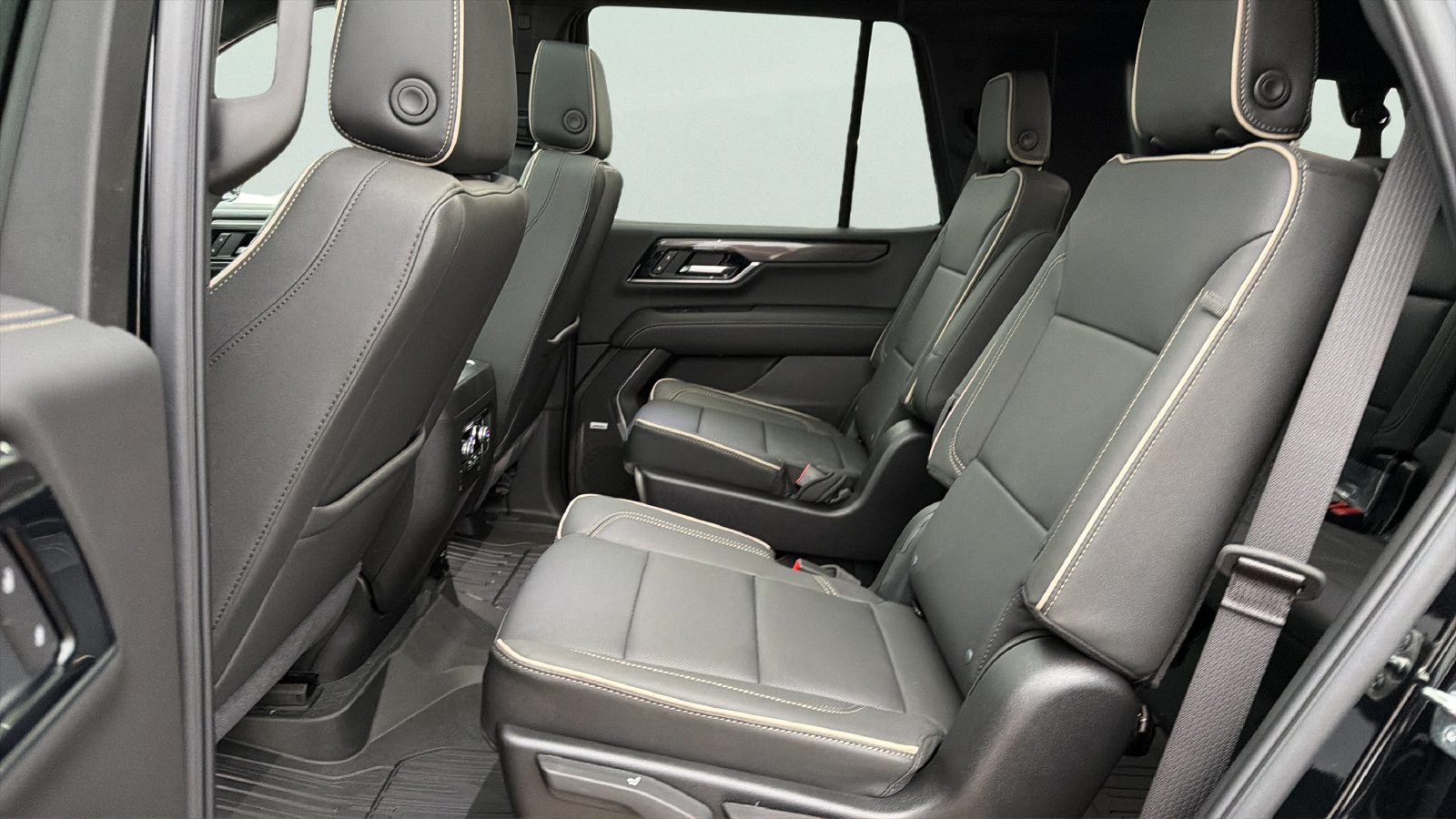 2026 GMC Yukon Elevation - Photo 25