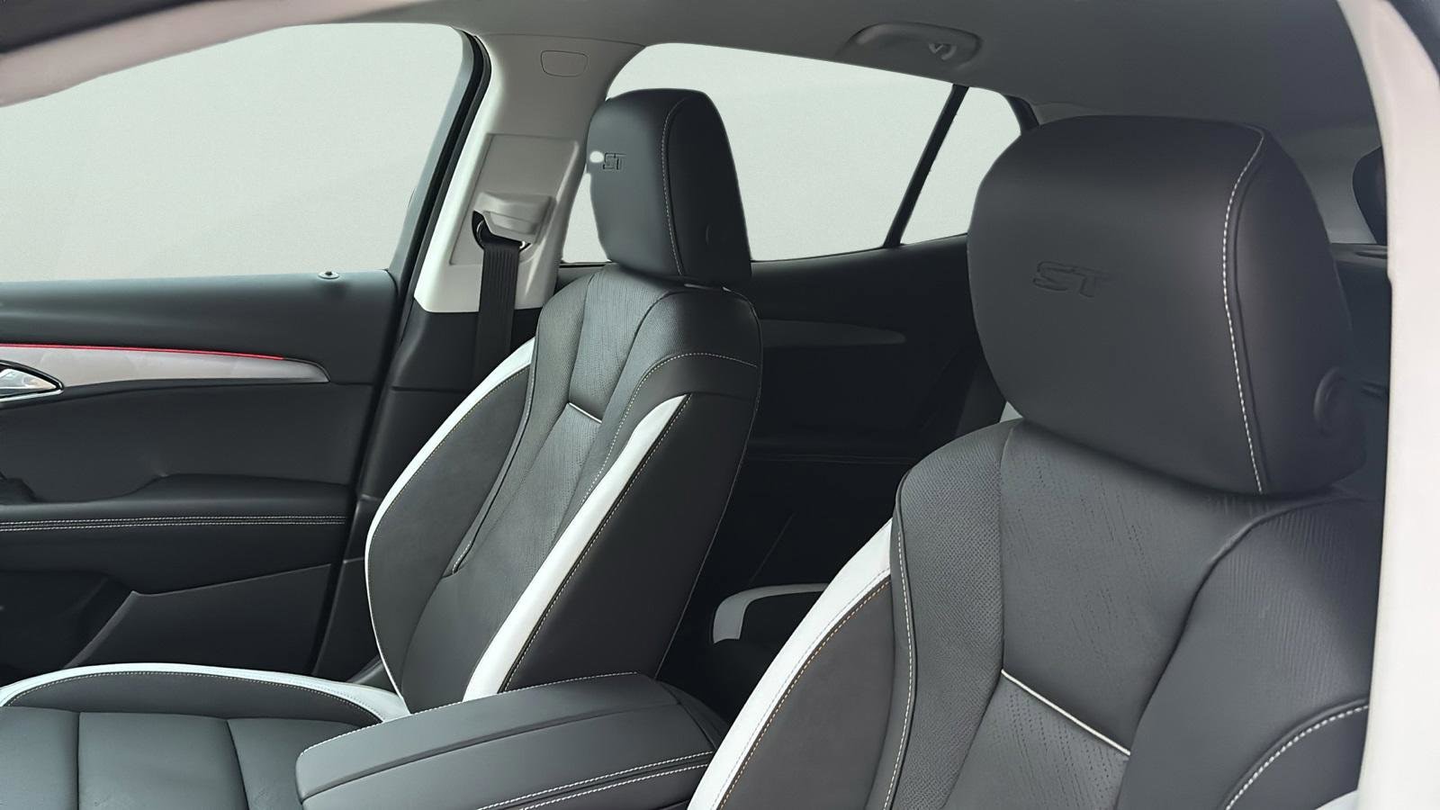 2026 Buick Envision Sport Touring - Photo 23