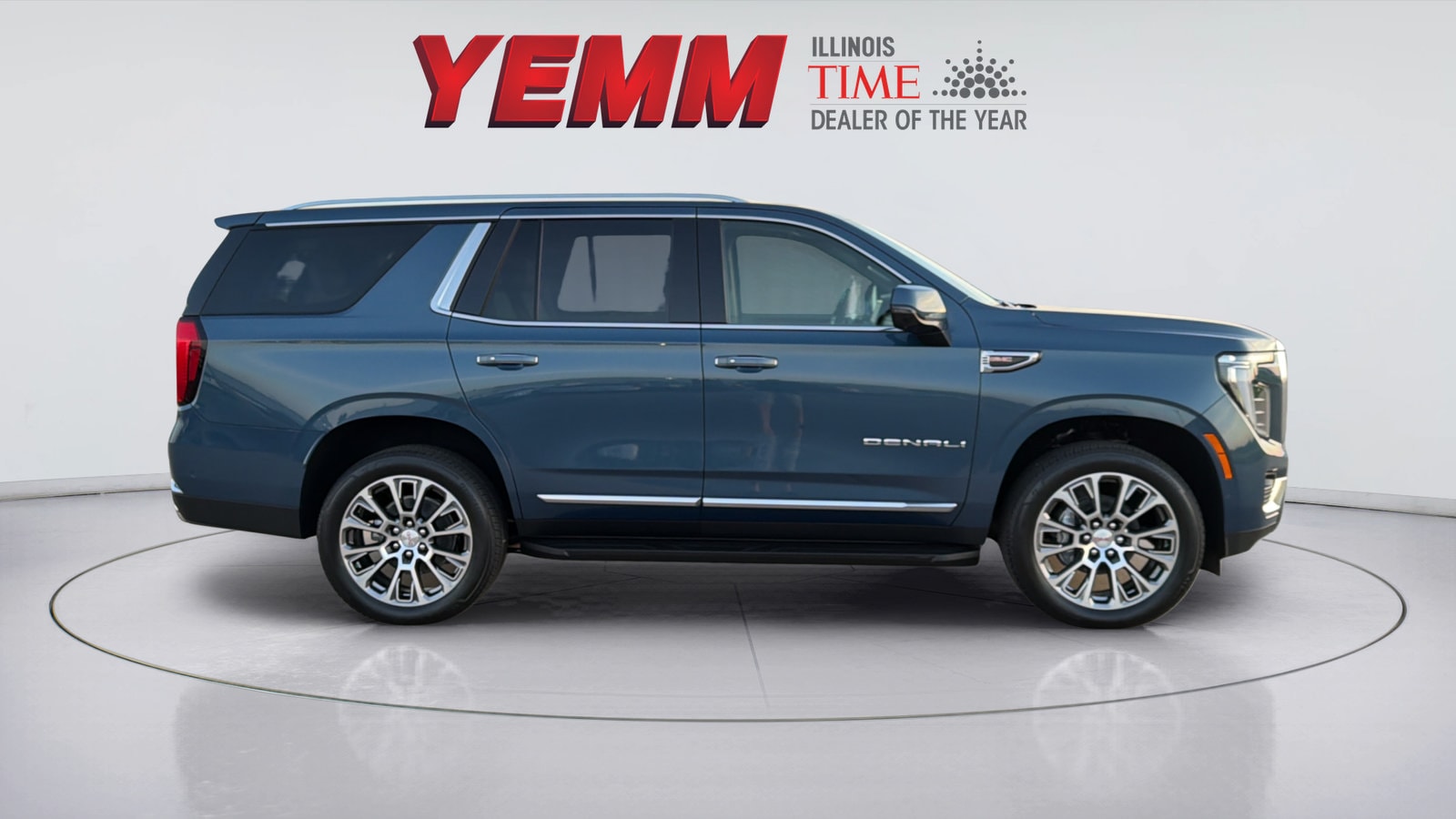 2026 GMC Yukon Denali - Photo 9