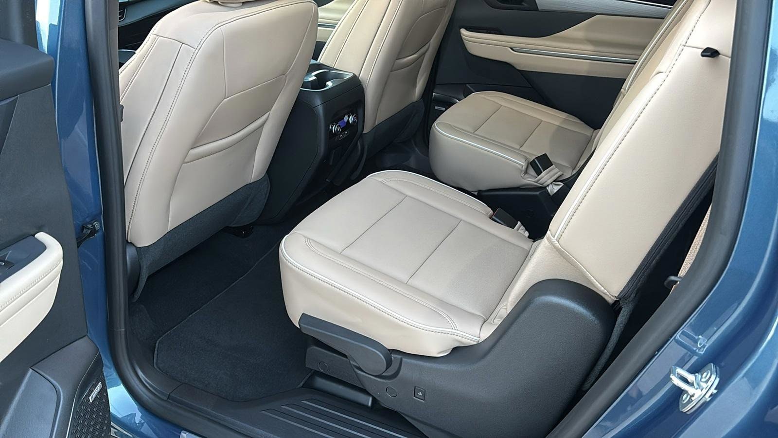 2026 Buick Enclave Preferred - Photo 26