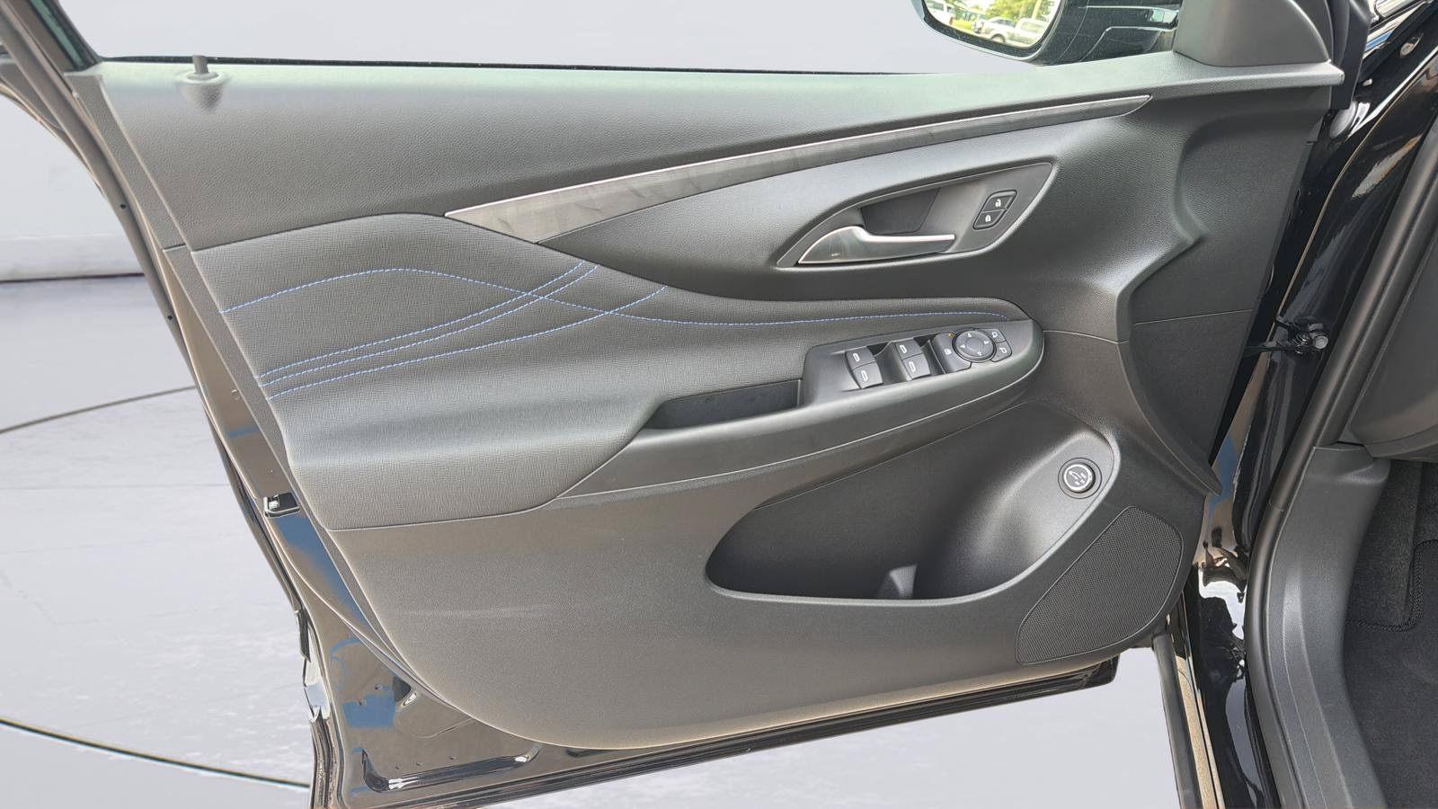 2026 Buick Envista Sport Touring - Photo 23