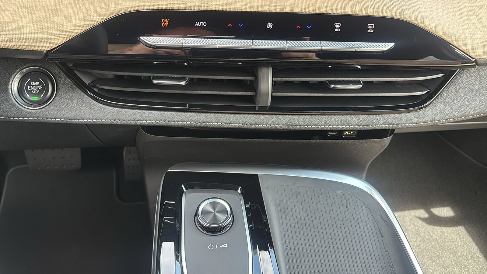 2026 Buick Enclave Preferred - Photo 17