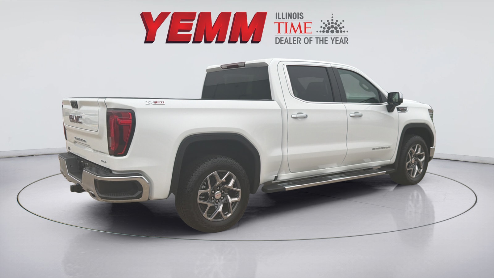 2026 GMC Sierra 1500 SLT - Photo 8