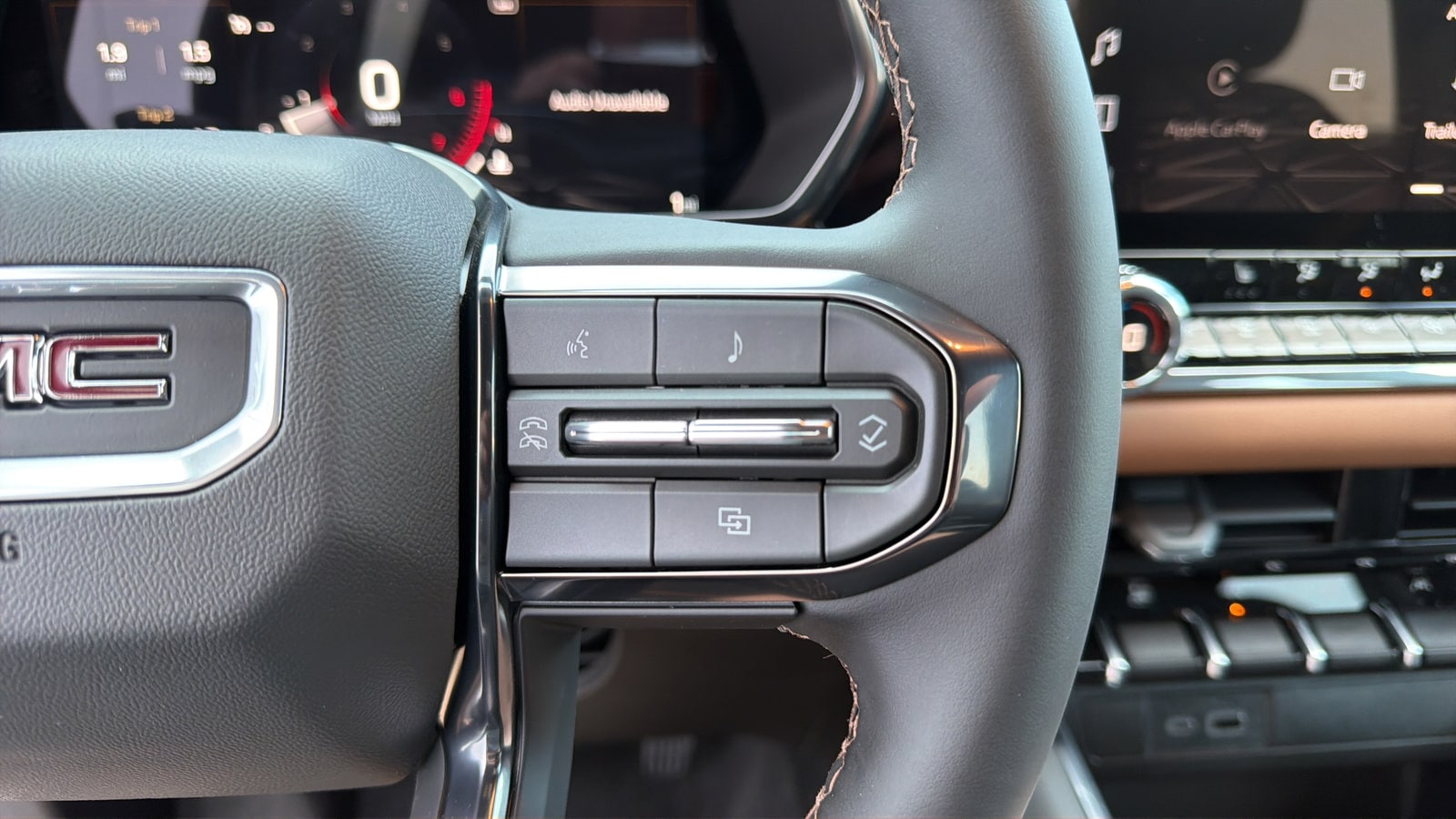 2026 GMC Canyon AT4 - Photo 19