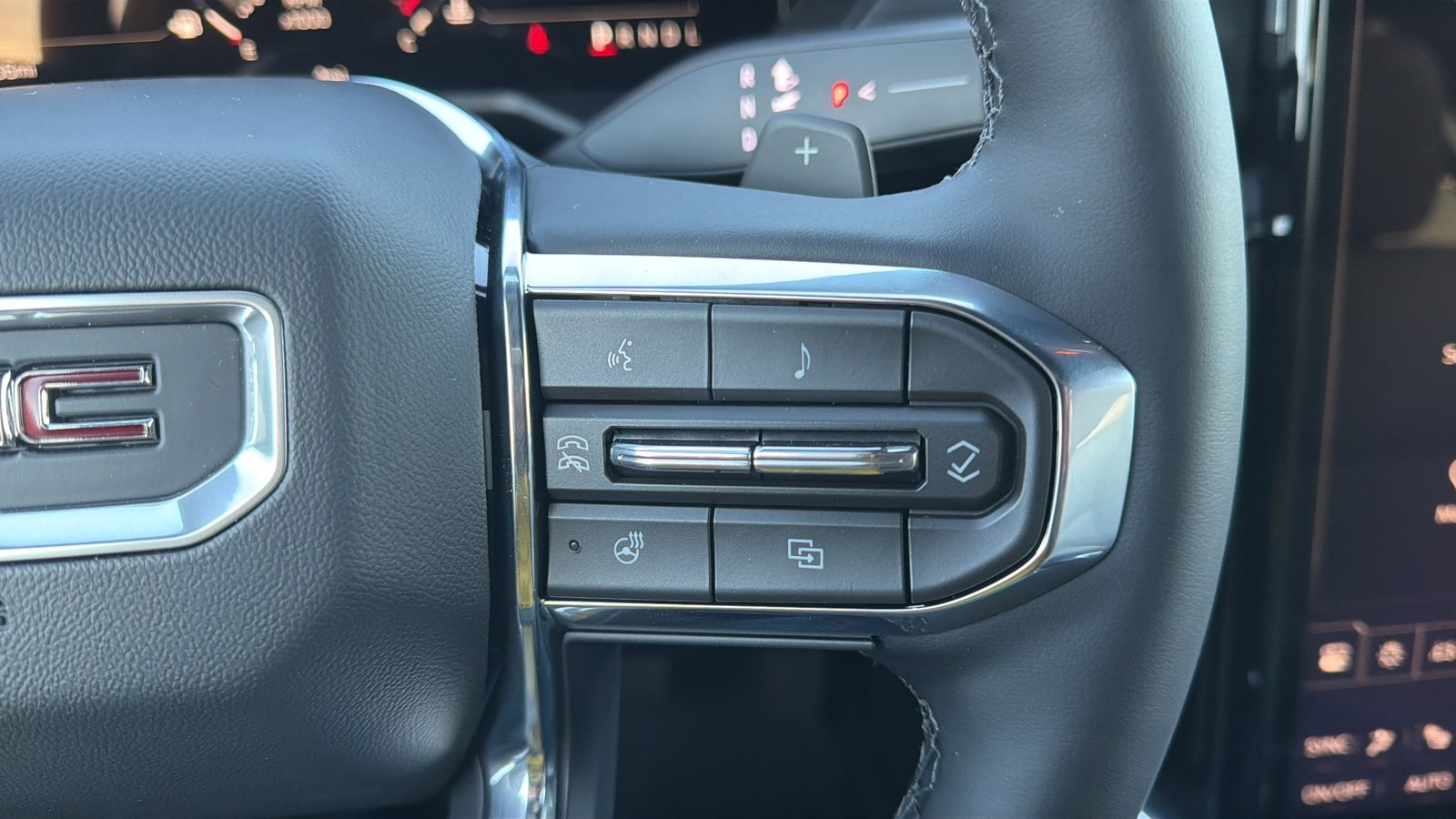 2026 GMC Acadia Elevation - Photo 19