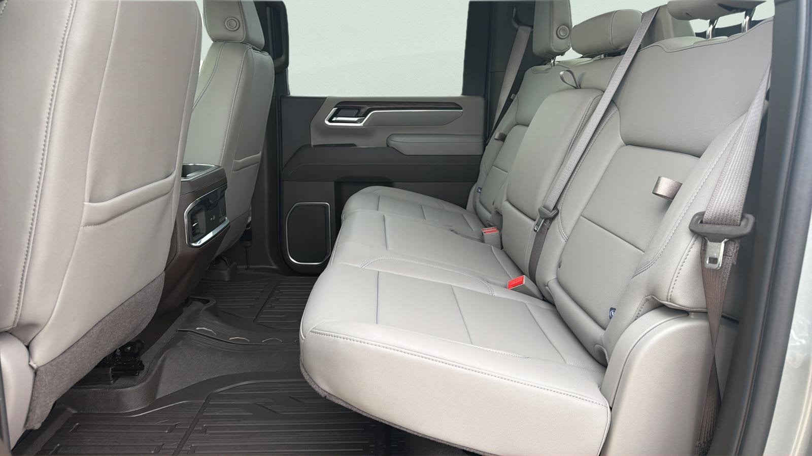 2026 GMC Sierra 2500HD SLT - Photo 25